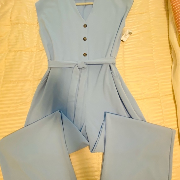 NWT Beautiful light blue wide leg one piece size 18 - Picture 7 of 9